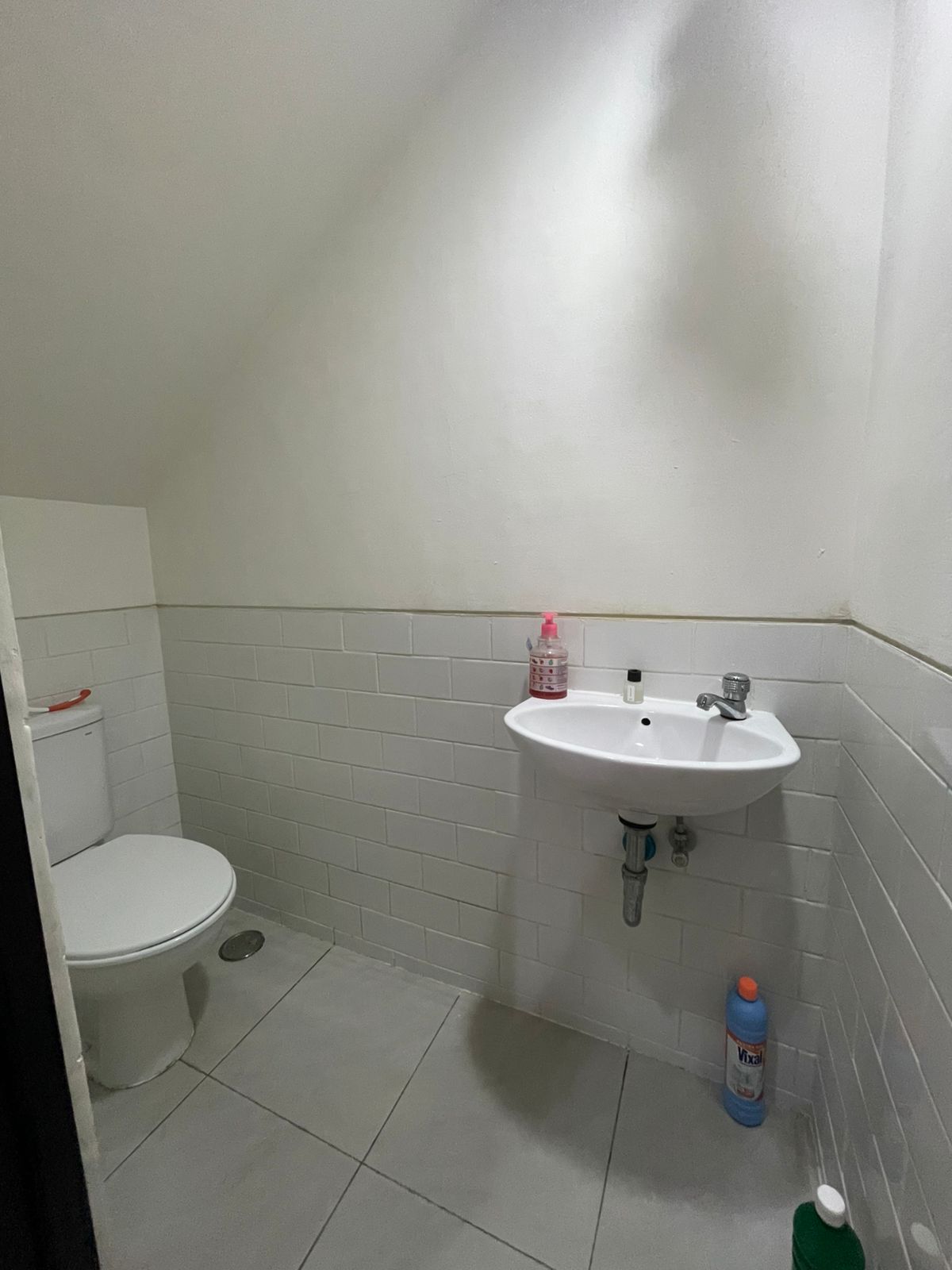 Disewakan Rumah Fully Furnished di Cendana Lippo Cikarang